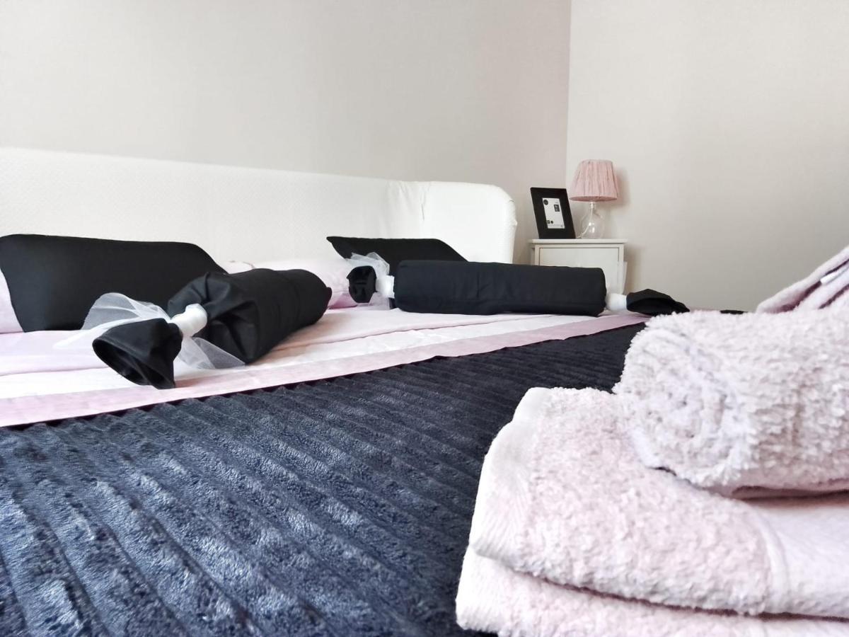 Lovely Modern Apartment Firenze Bagian luar foto