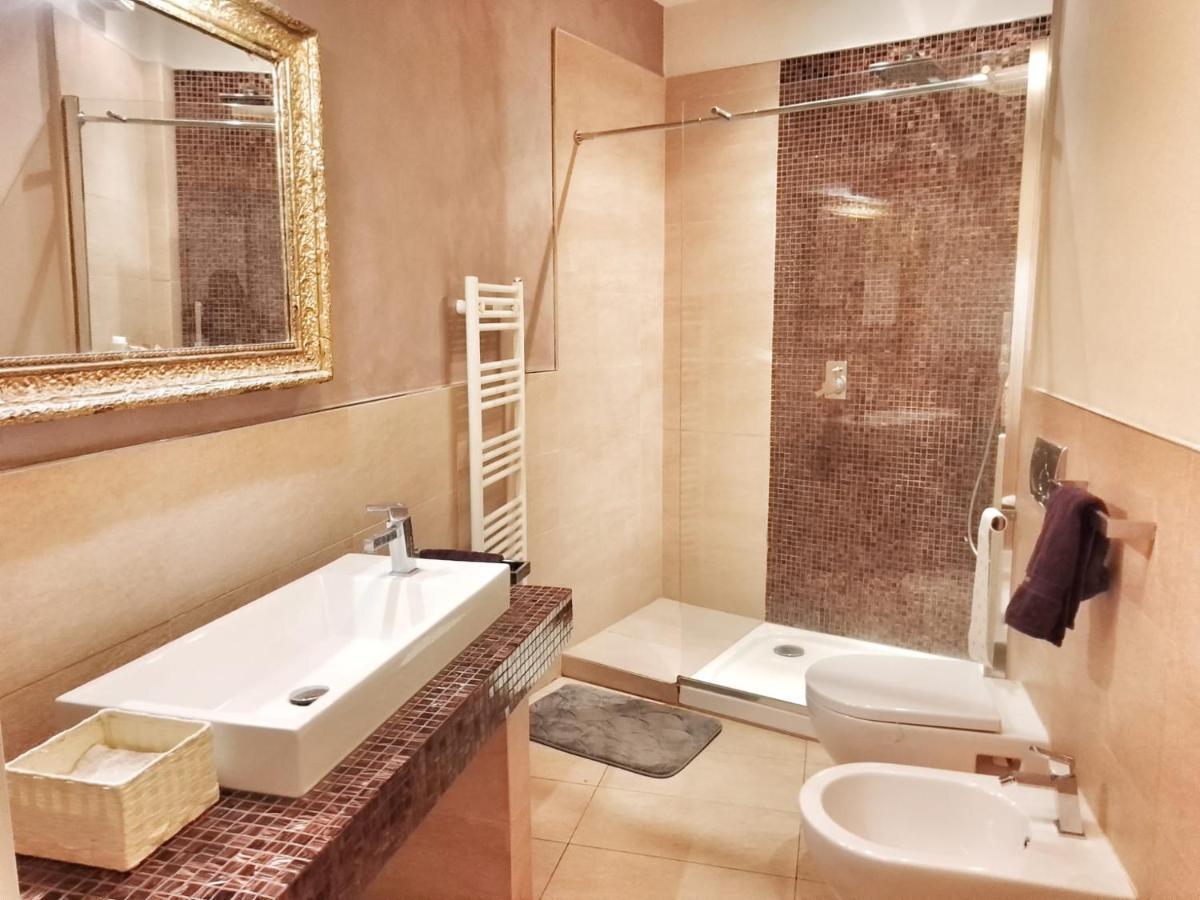 Lovely Modern Apartment Firenze Bagian luar foto