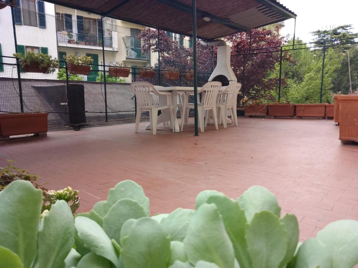 Lovely Modern Apartment Firenze Bagian luar foto