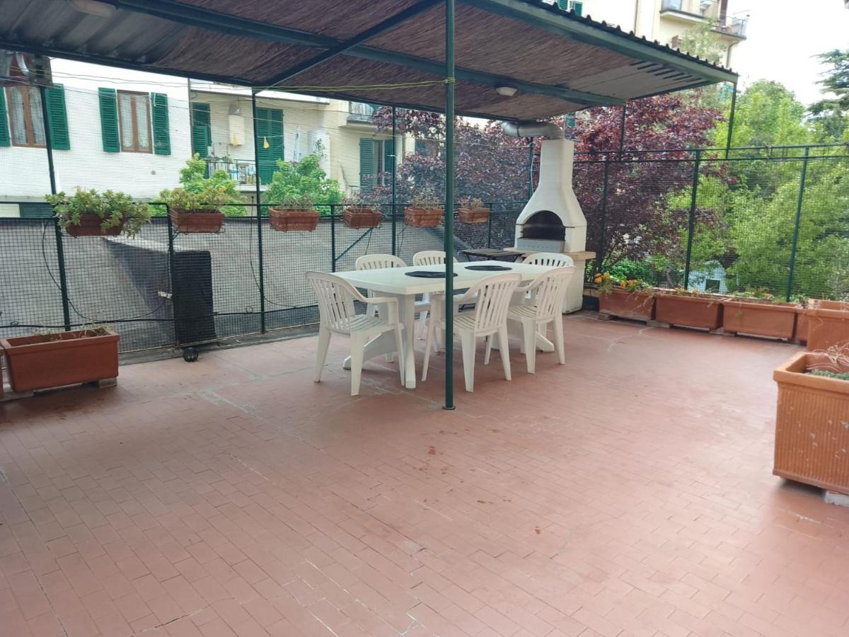 Lovely Modern Apartment Firenze Bagian luar foto